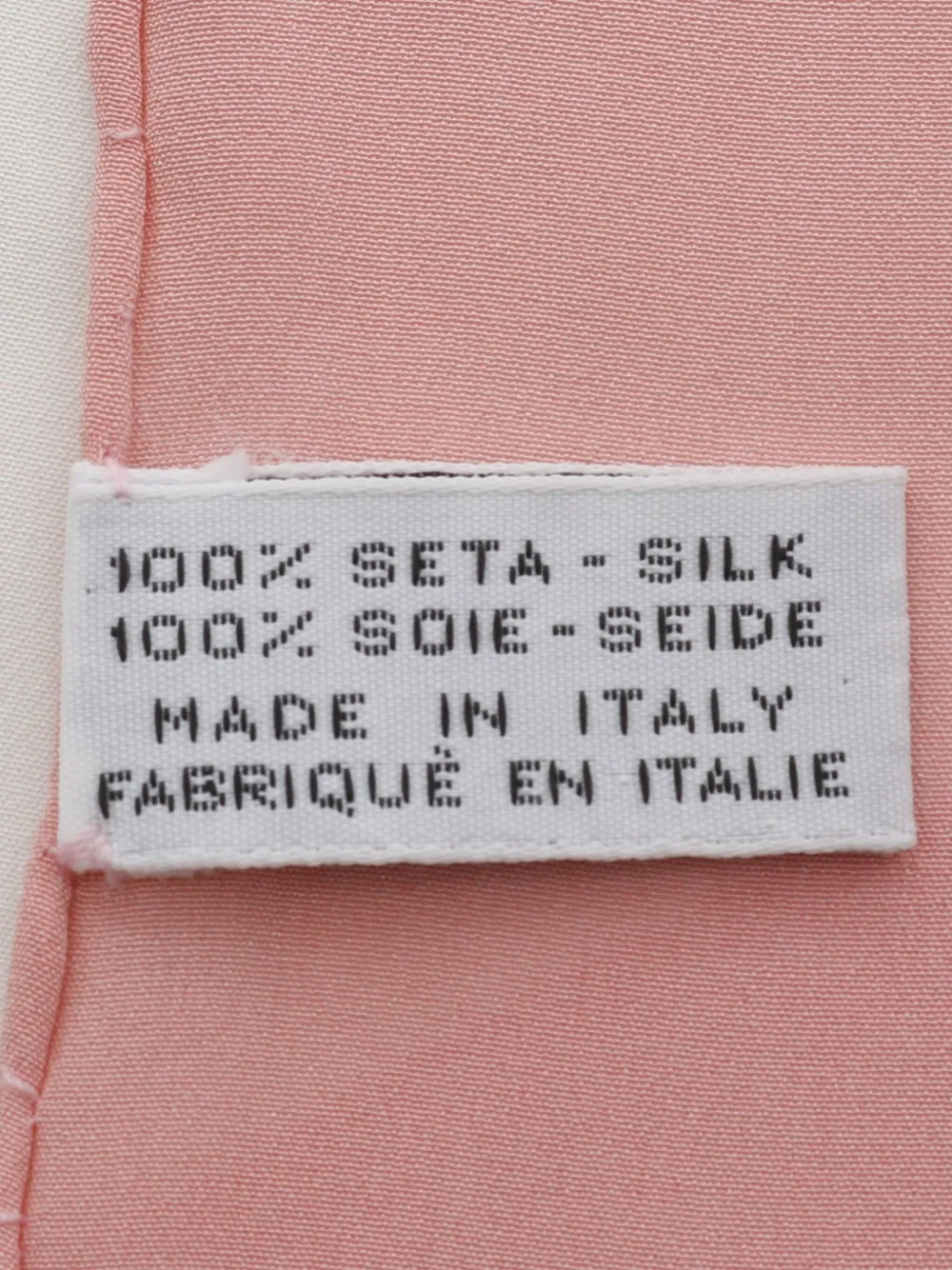 CHANEL Pre-Owned 1986-1988 bow-print silk scarf | Image 2