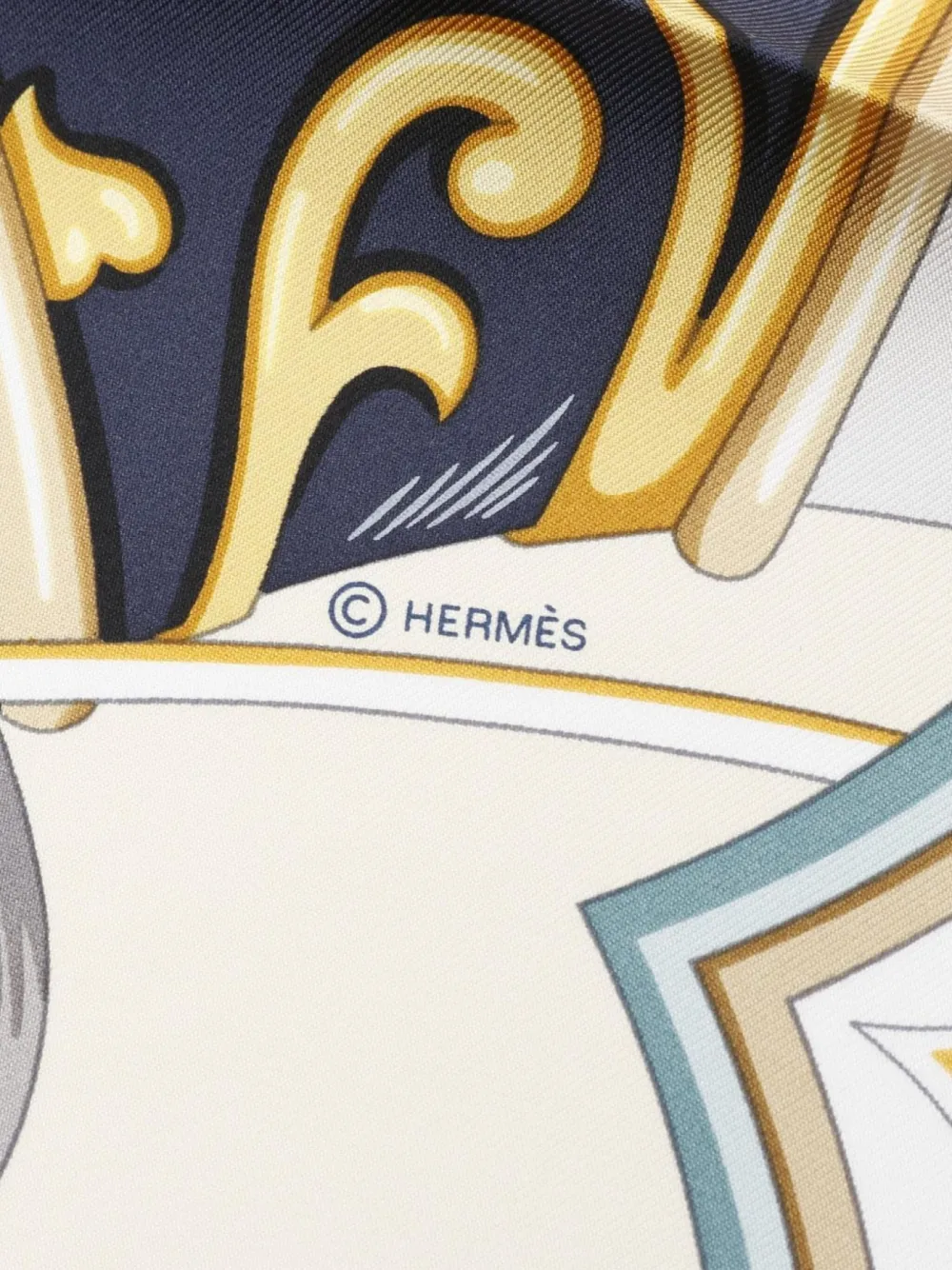 Hermès Pre-Owned 1910s Harnais de Coeur horse-print scarf | Image 2