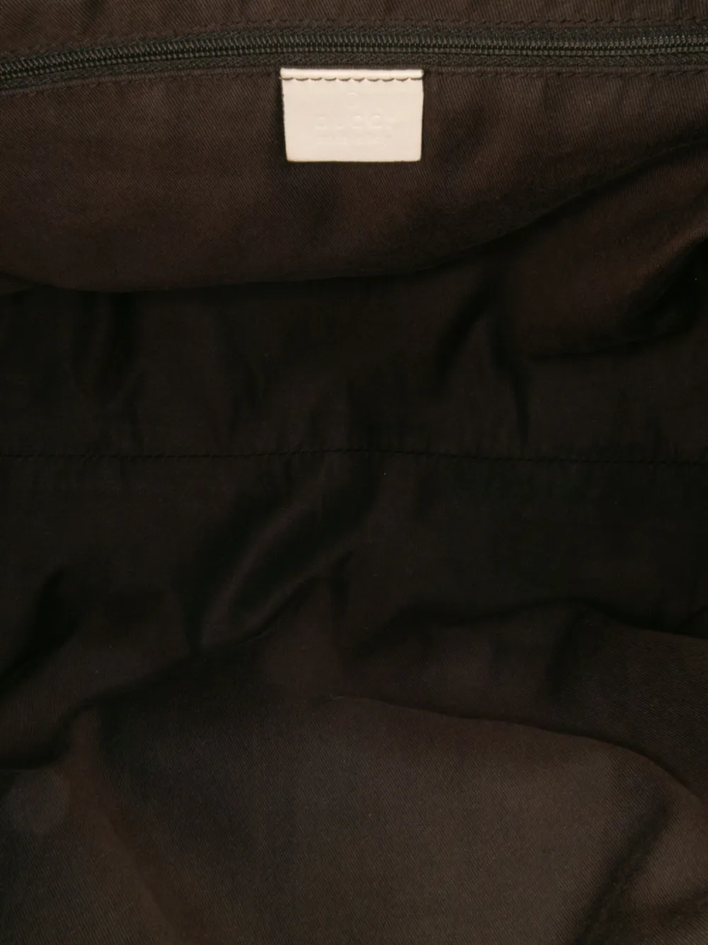 Pre-owned Gucci 2016-2025 Gg Canvas Sukey Satchel