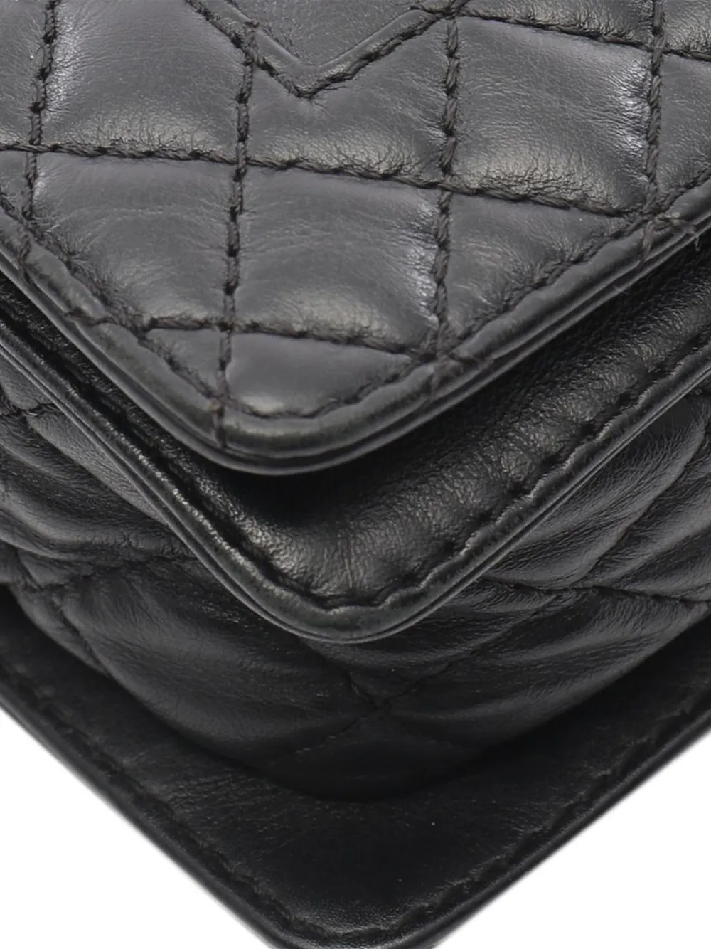 CHANEL Pre-Owned 2013-2014 Medium Calfskin Enchained Boy Flap crossbody bag | Pre-Owned | Image 2