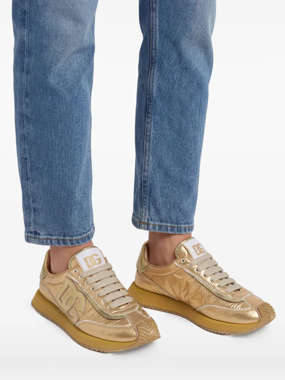 Dolce & Gabbana DG Cushion sneakers met logo Goud