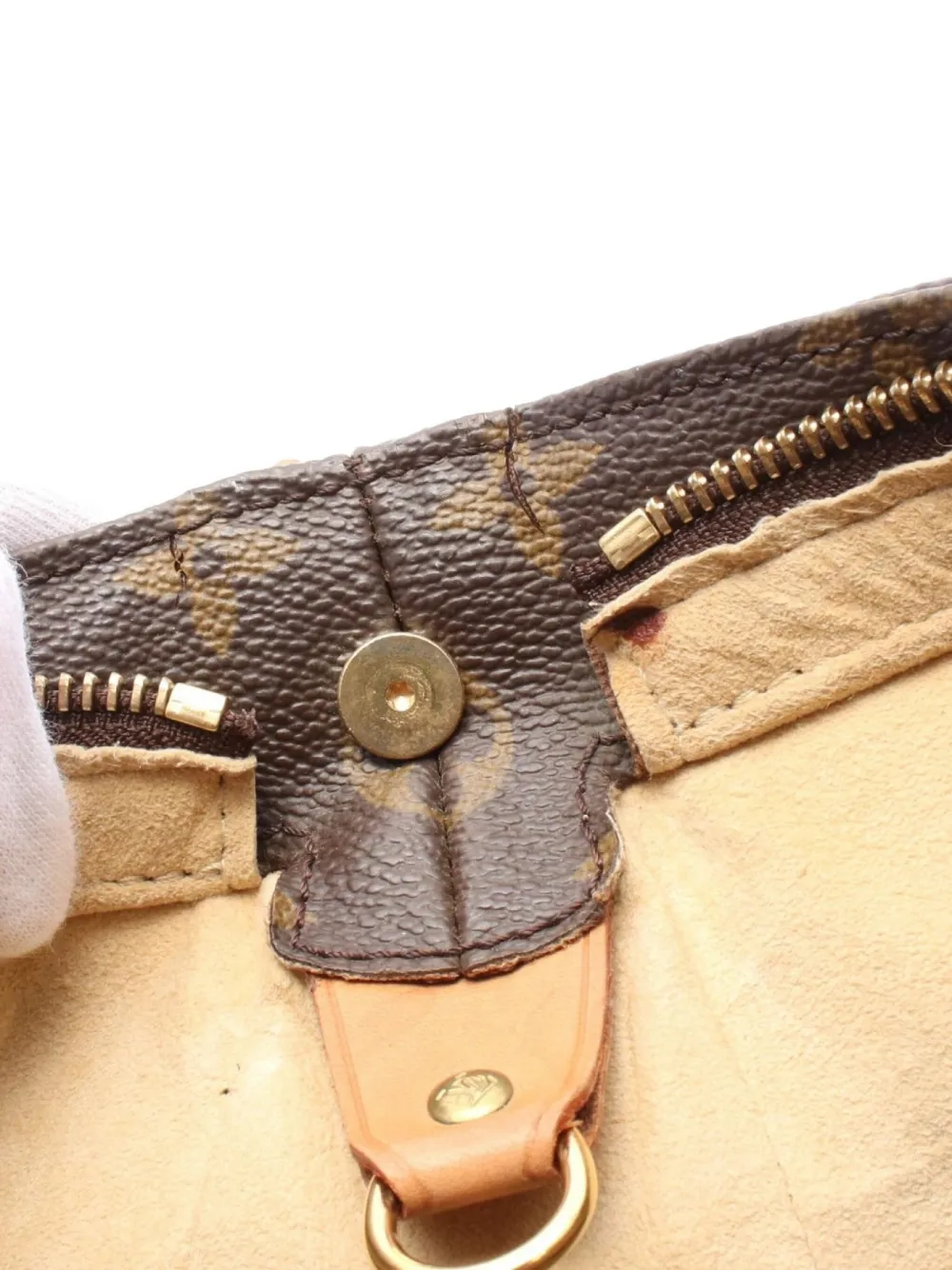 Pre-owned Louis Vuitton 2002 Looping Gm Shoulder Bag In Brown