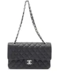 CHANEL Pre-Owned 2009 medium Classic Flap shoulder bag - Black
