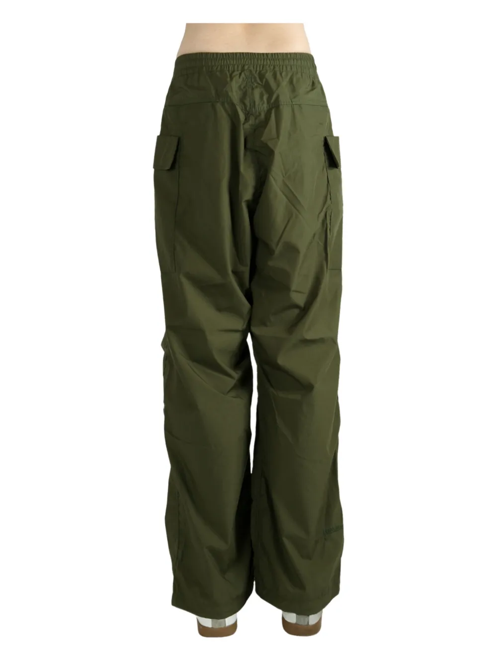 Nanamica elastic-waist cargo trousers Groen