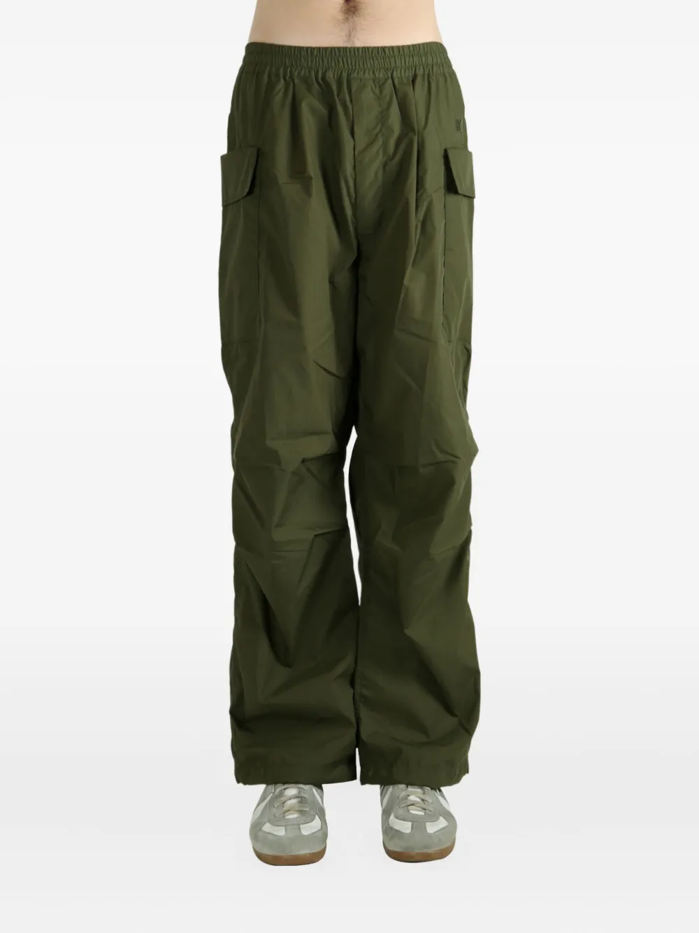 Nanamica elastic-waist cargo trousers Groen