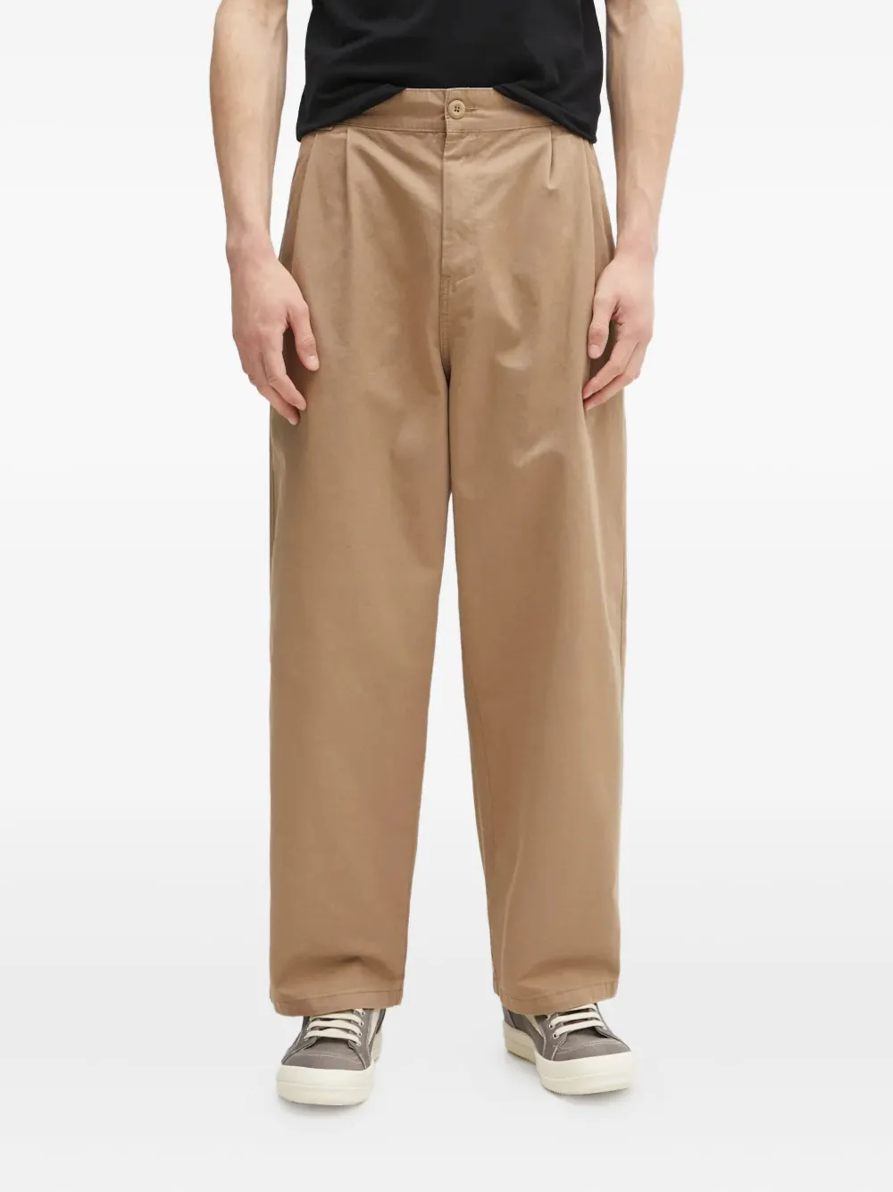 patch-pockets trousers