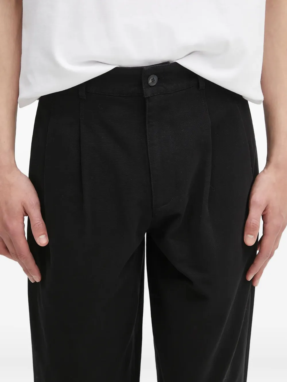 A.P.C. Broek met geplooid detail Zwart