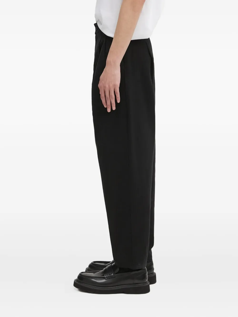 A.P.C. Broek met geplooid detail Zwart