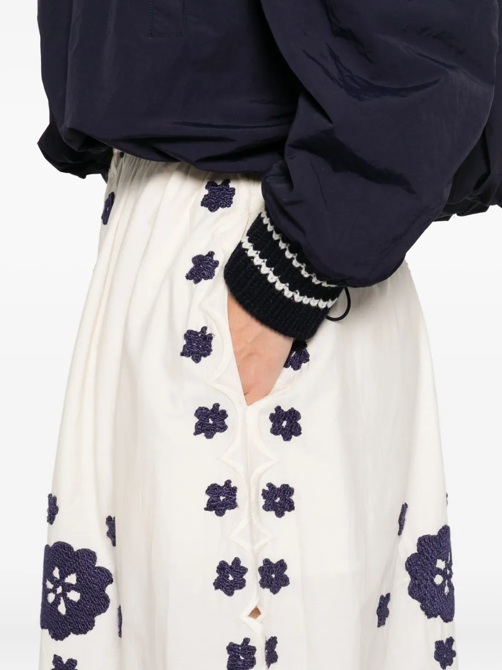 Sea Catrine midi-rok met geborduurde bloemen Beige