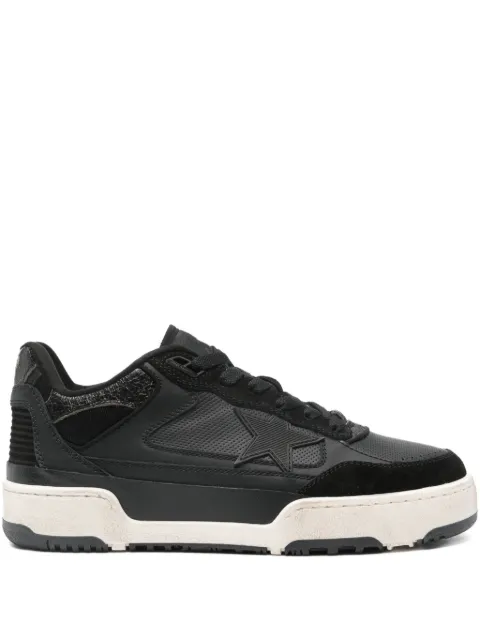 Golden Goose Tênis com patch de estrela