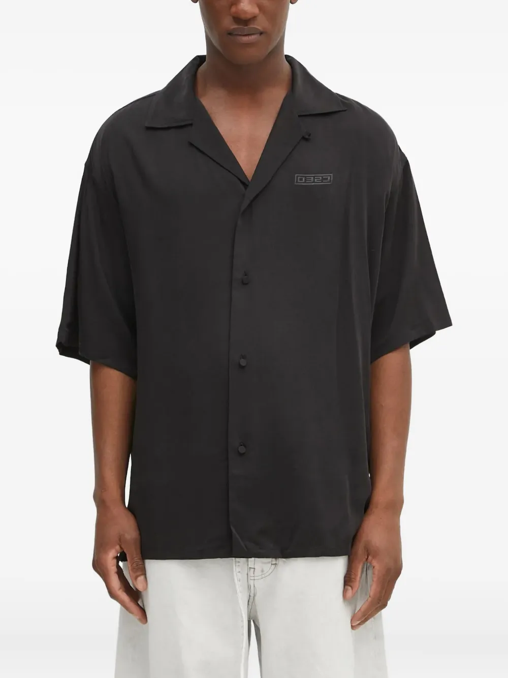 032c 111 bowlingshirt Zwart