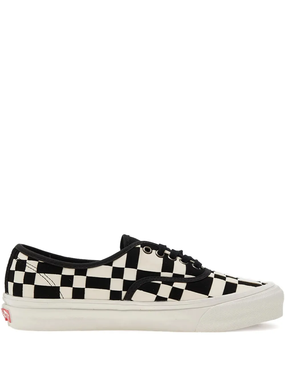 Vans checkerboard lace-up trainers | Black | Image 1