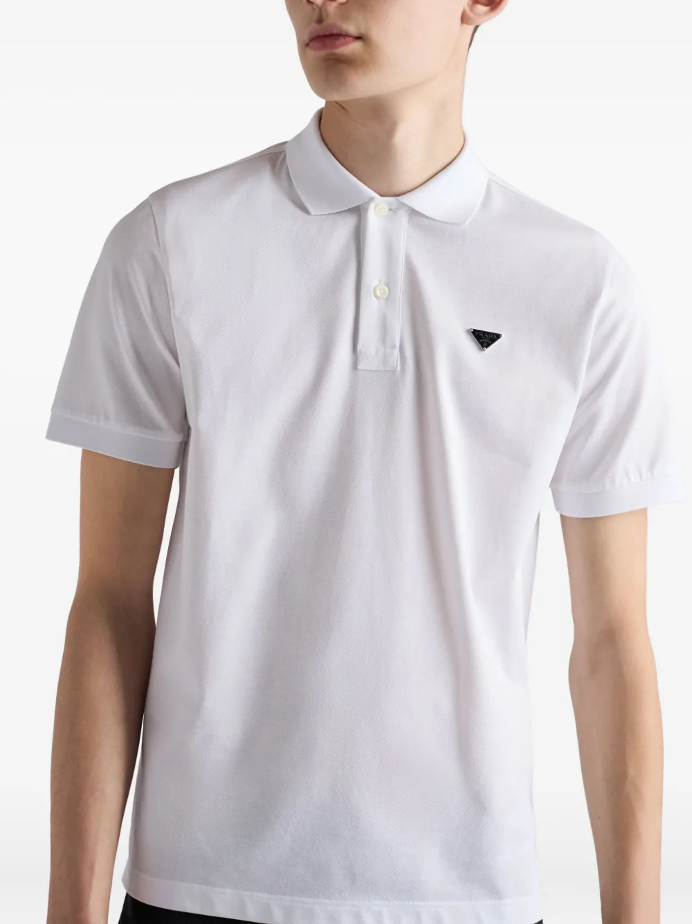Prada logo-plaque polo shirt Wit