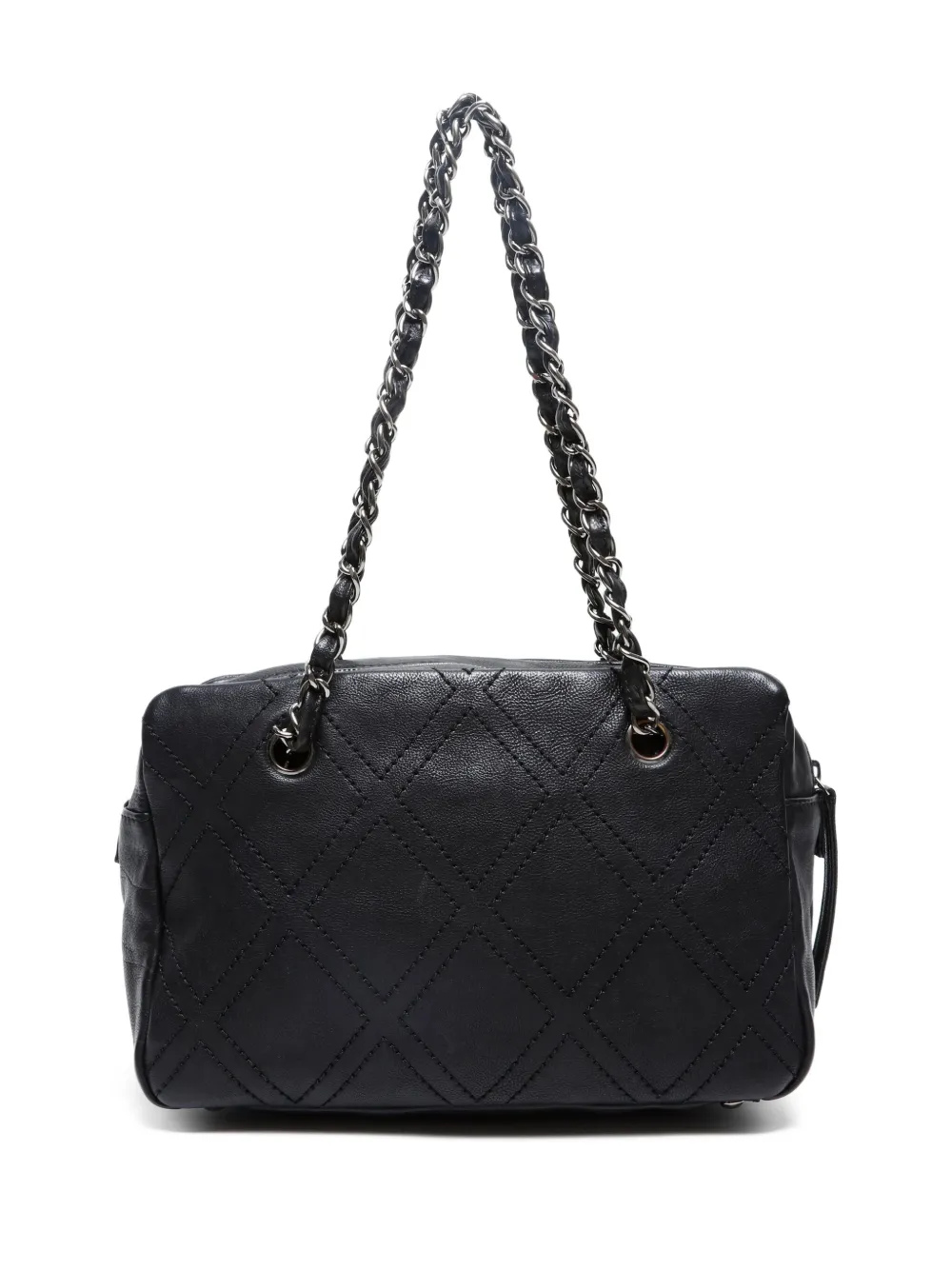 CHANEL Pre-Owned bolso de hombro acolchado de piel 2006-2008 | Pre-owned | Image 2