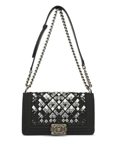 CHANEL Pre-Owned 2018 medium Boy shoulder bag
