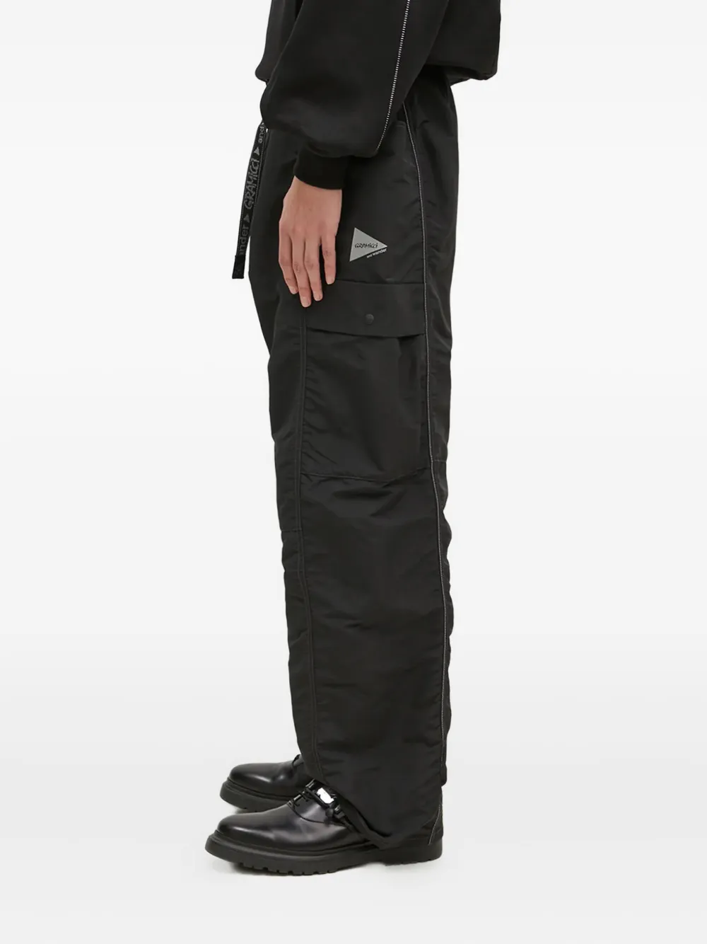 Gramicci Cargo broek met zijrits Zwart