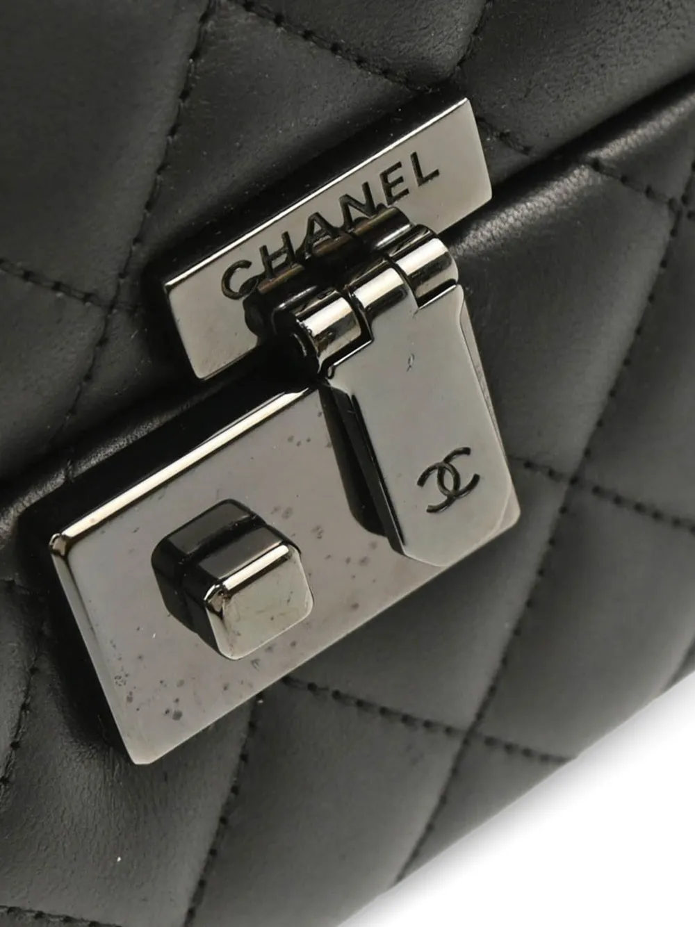 Pre-owned Chanel 2016 Cockpit Flap Shoulder Bag In Black