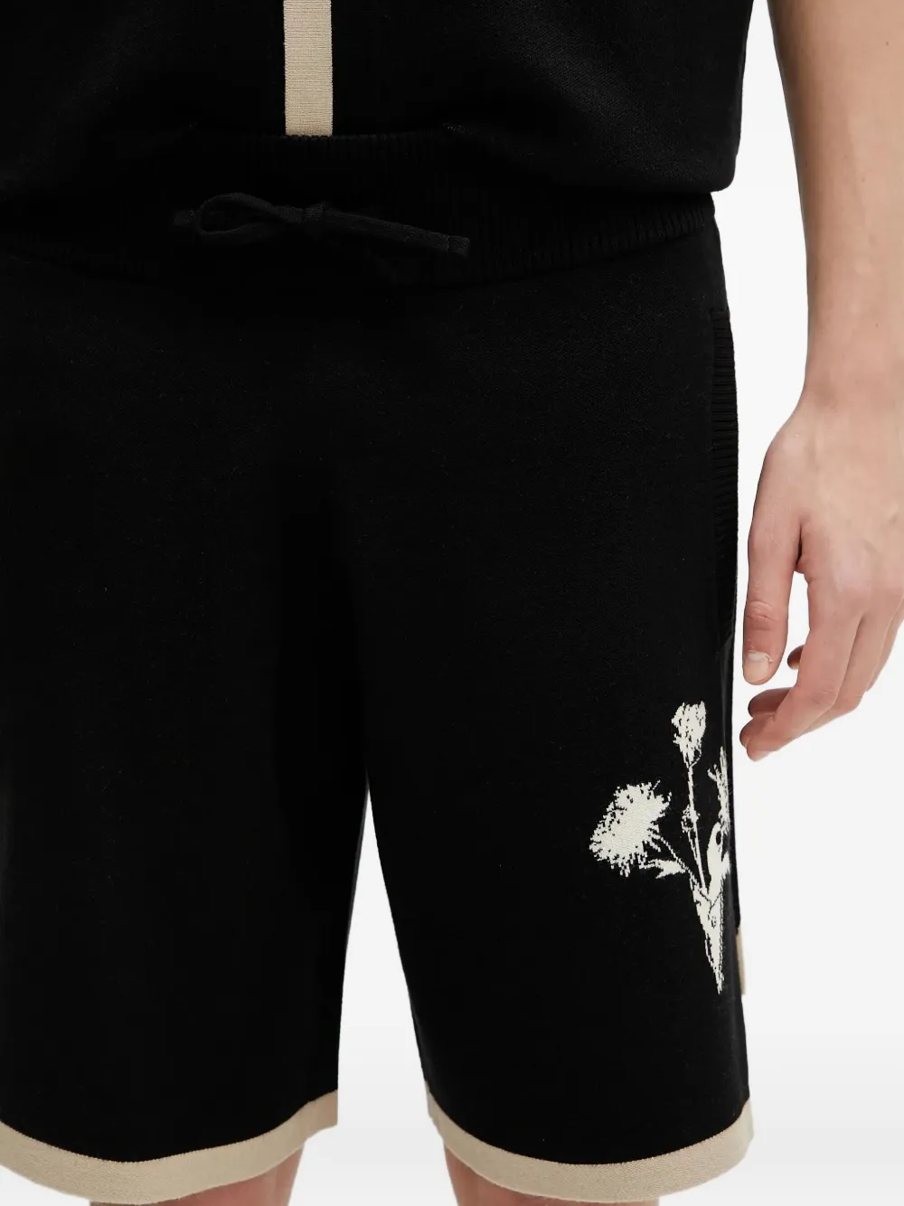 Filling Pieces Gardener gebreide shorts met geborduurde bloemen Zwart