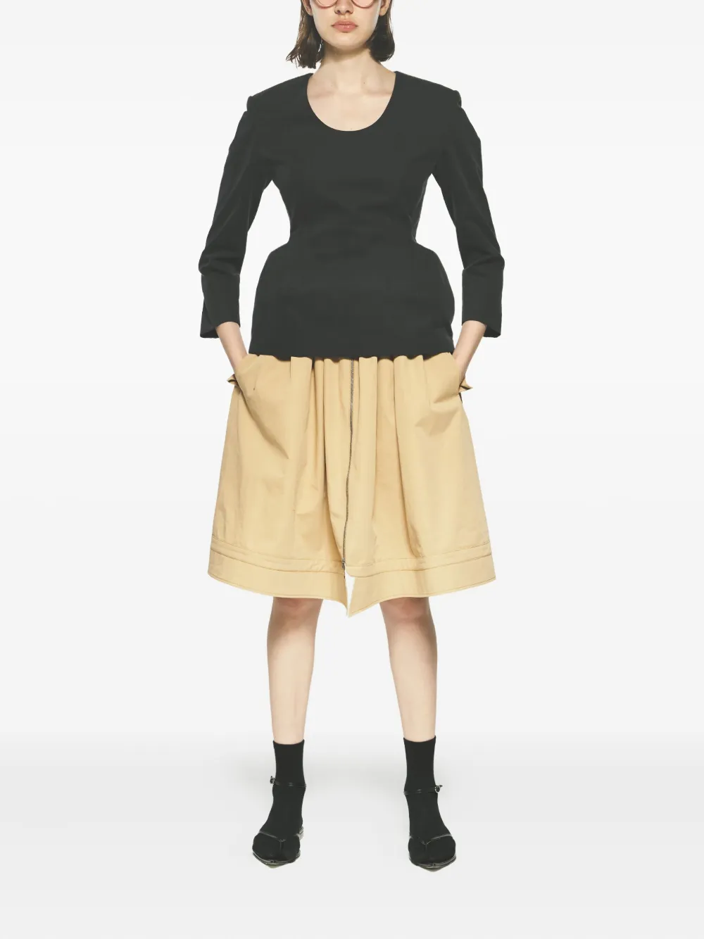 pushBUTTON two-tone shorts | Knee-Length Shorts | Image 2