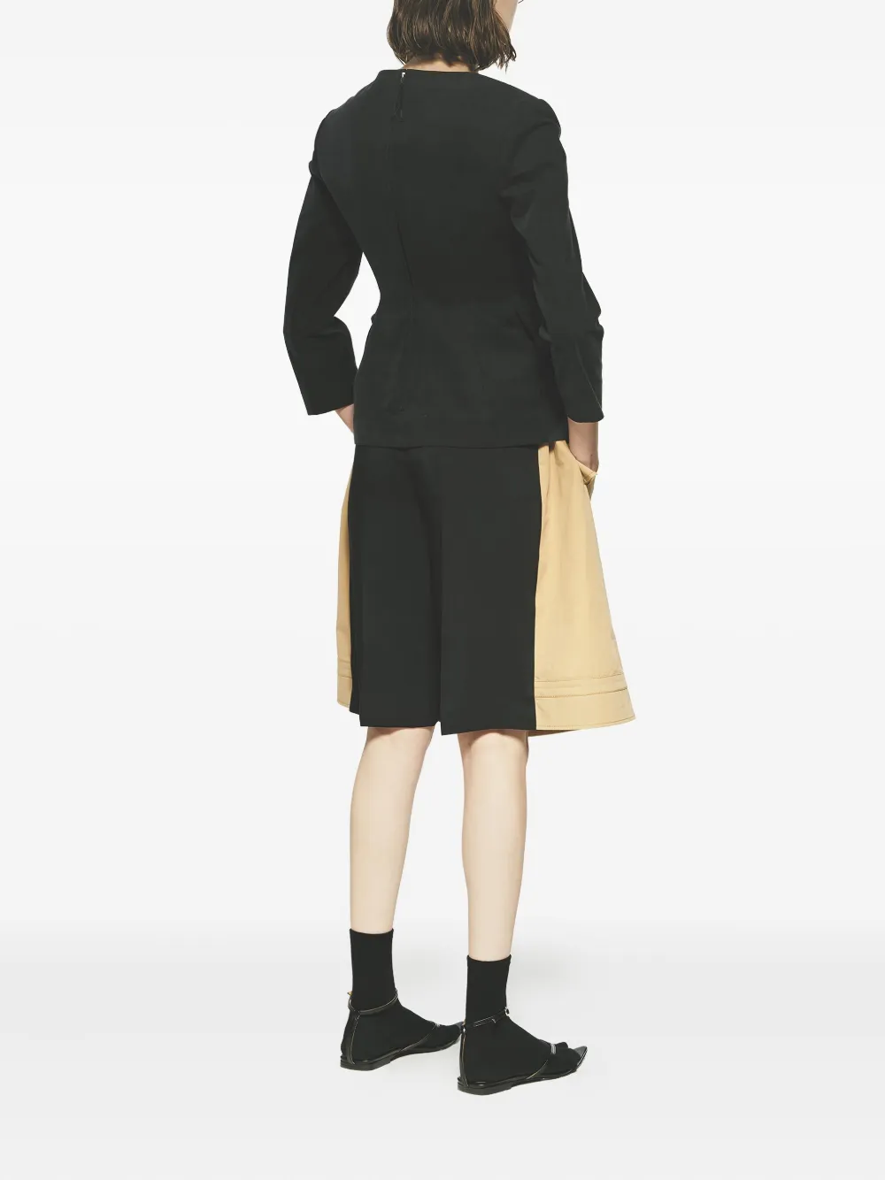 pushBUTTON Tweekleurige shorts Beige