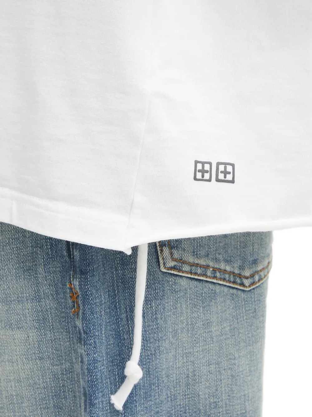 Ksubi Stamp Eckess SS katoenen T-shirt Wit