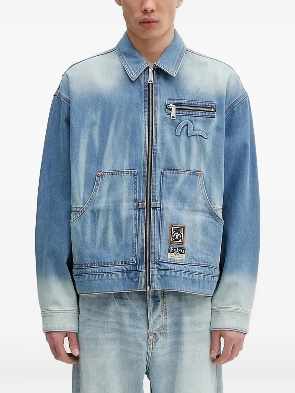EVISU embossed-logo denim jacket Blauw