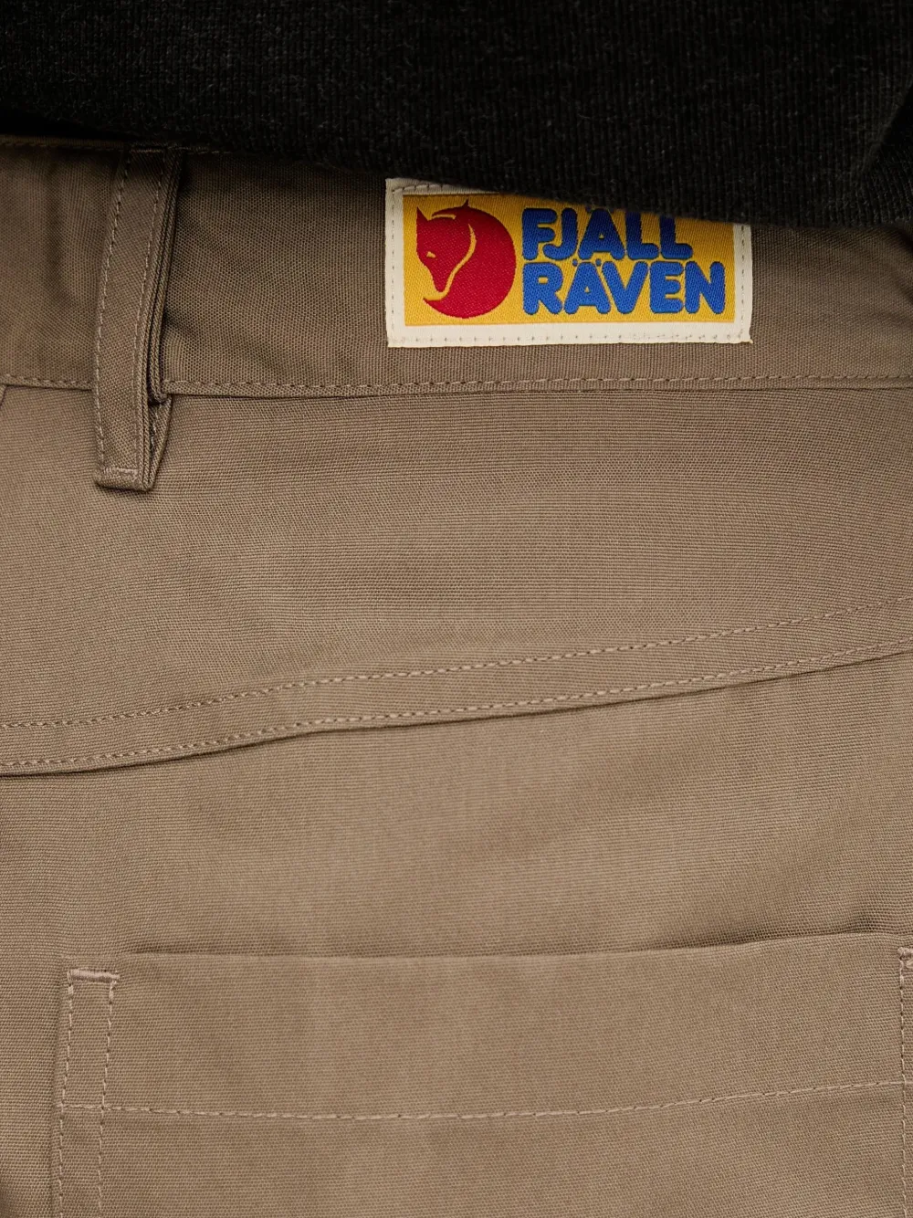 Fjall Raven Pleated Tailored Shorts In Brown