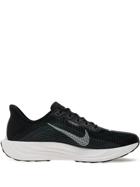 Nike Pegasus Plus sneakers