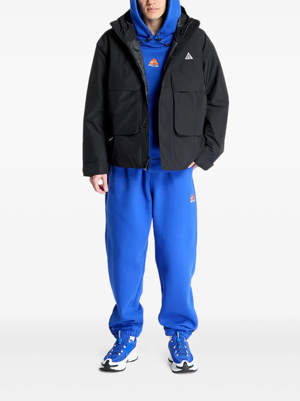 Nike Skull Peak jack met klepzak Zwart