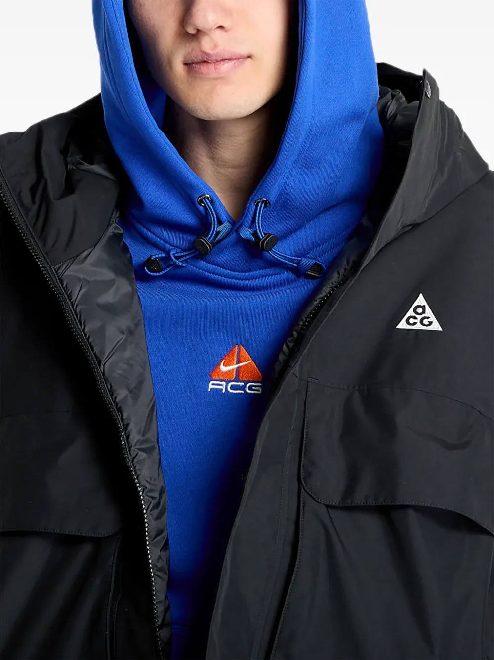 Nike Skull Peak jack met klepzak Zwart