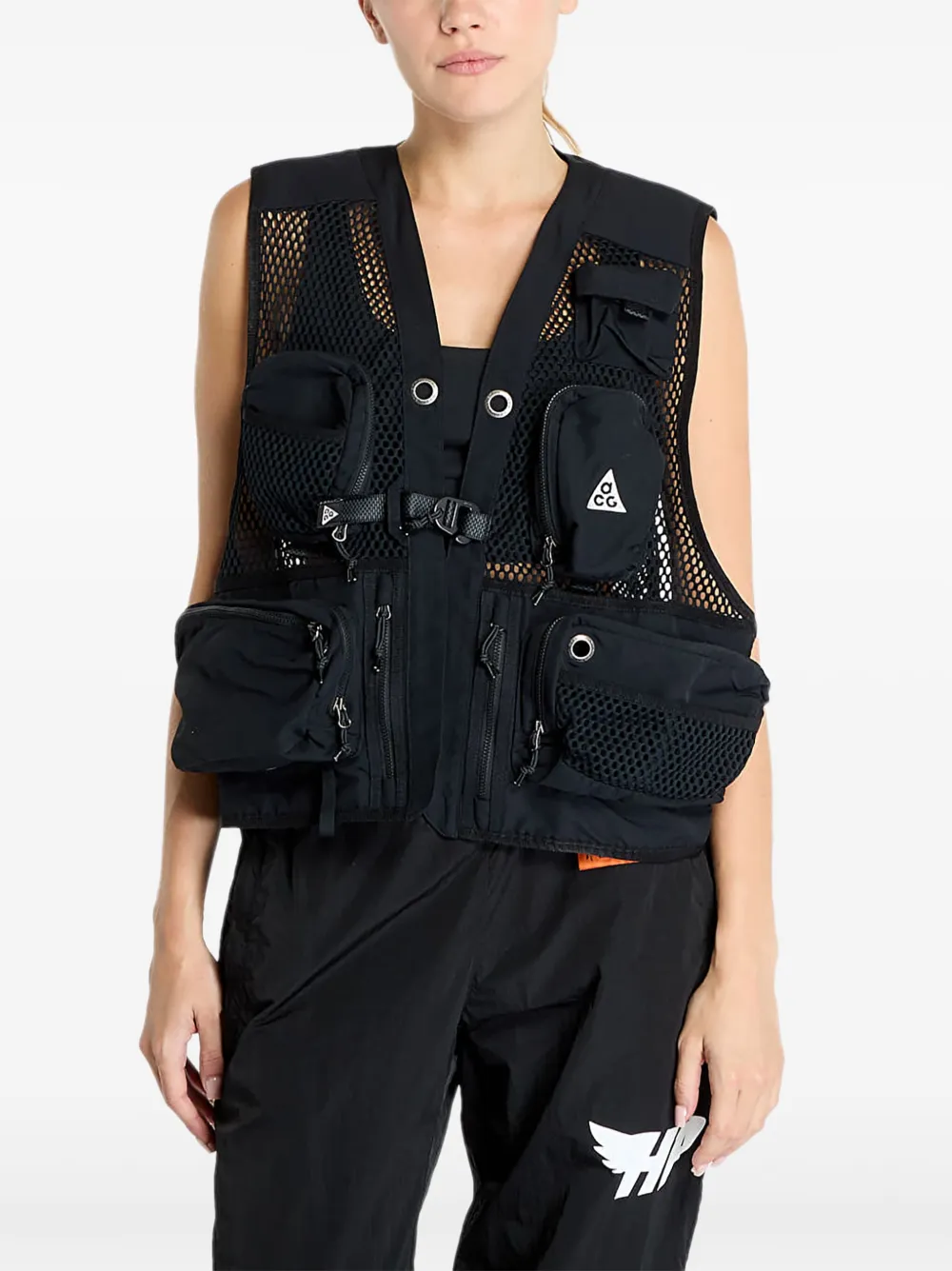 Nike Acg Buttles Mesh-panelled Multi-pocket Vest In Black