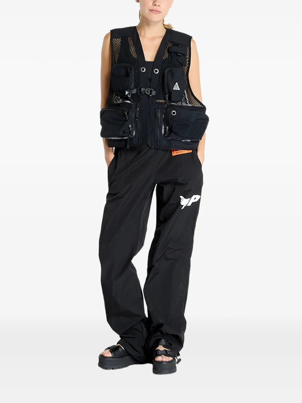 Nike Acg Buttles Mesh-panelled Multi-pocket Vest In Black