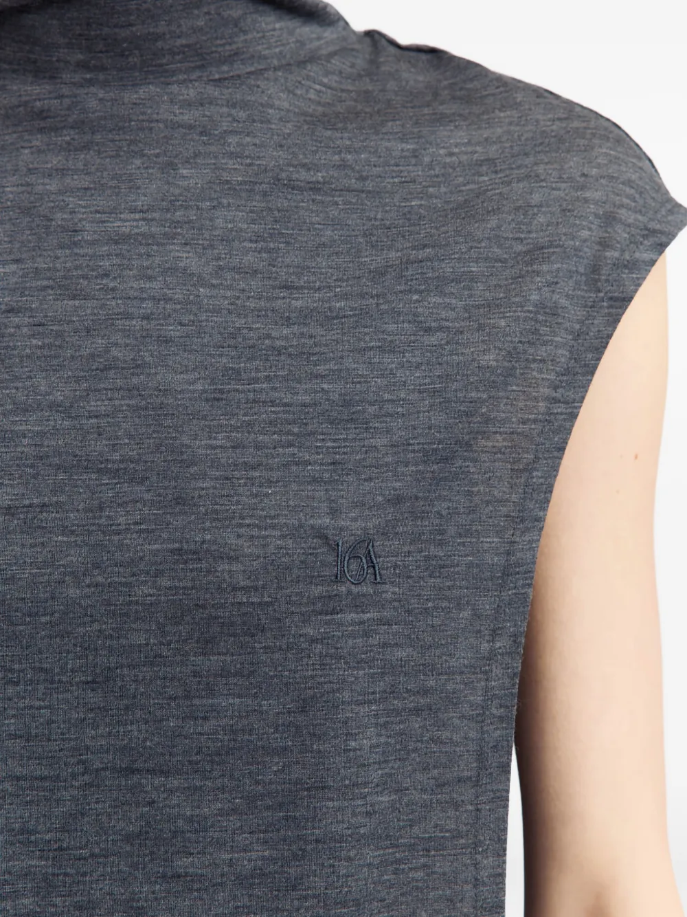 16arlington Ovica Sleeveless Top In Gray