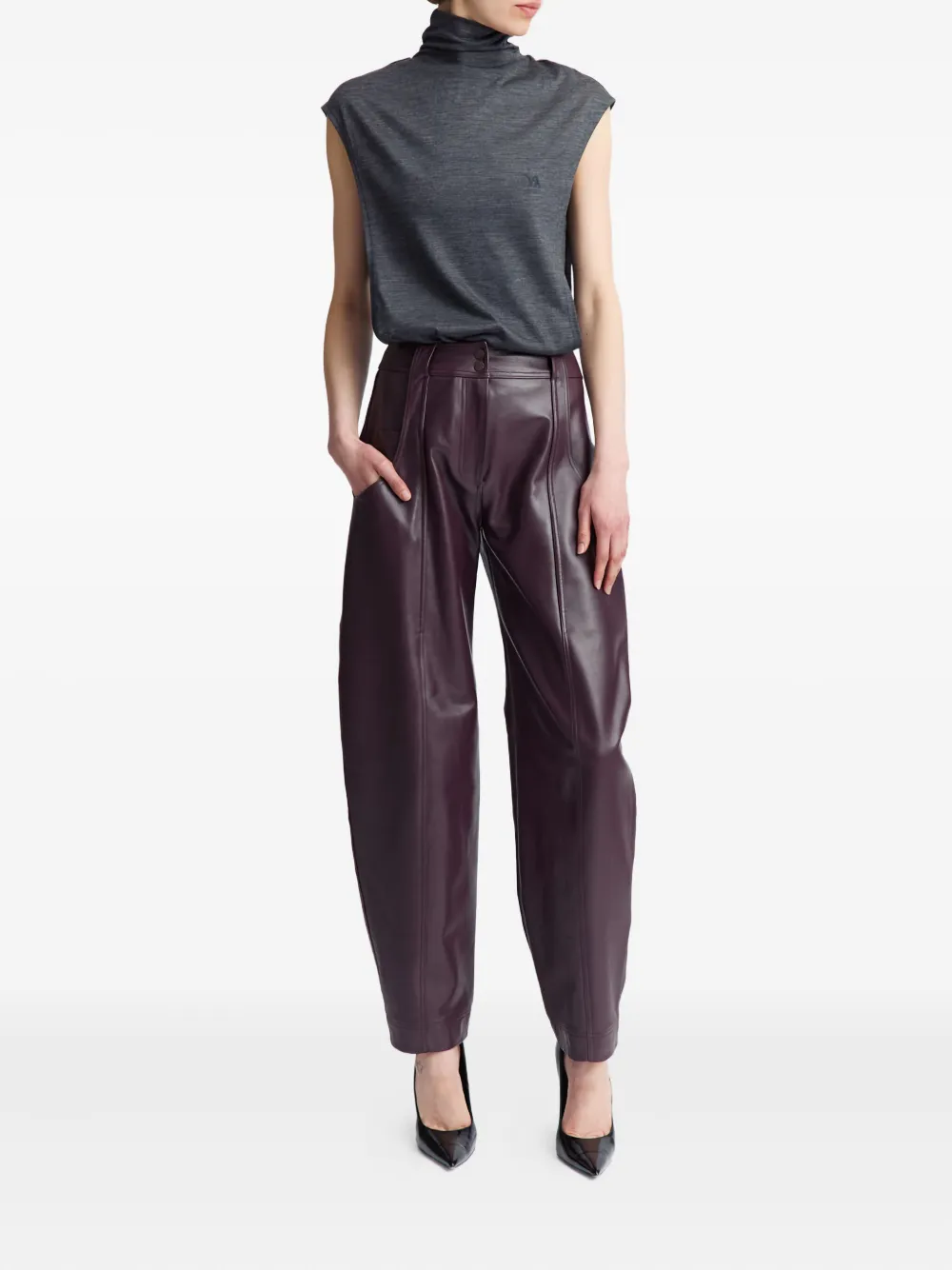 16Arlington Ovica sleeveless top | Vests & Tank Tops | Image 2