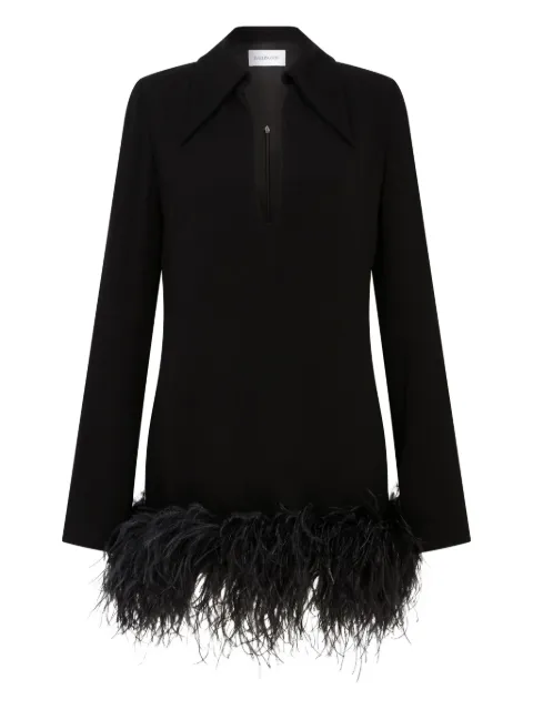 16Arlington vestido corto con ribete de plumas
