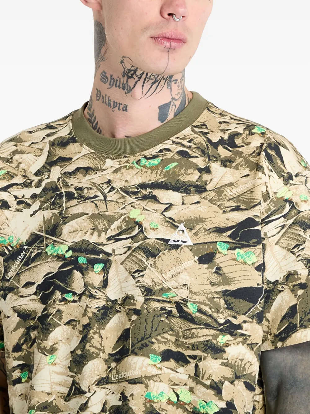 Nike ACG Dri-FIT T-shirt Beige