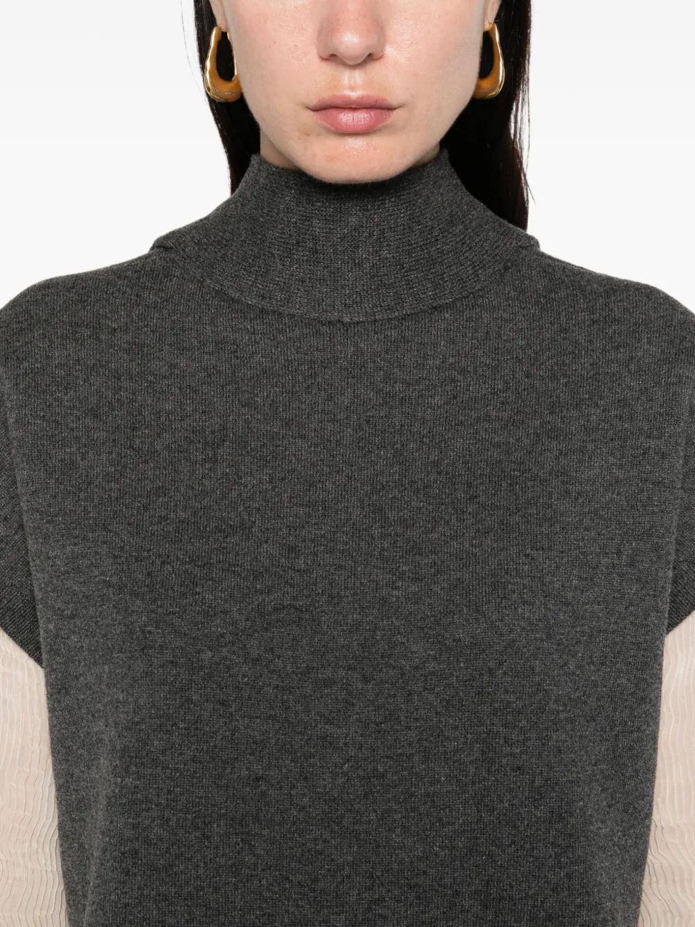 Carven Mouwloze spencer met hoge hals Grijs