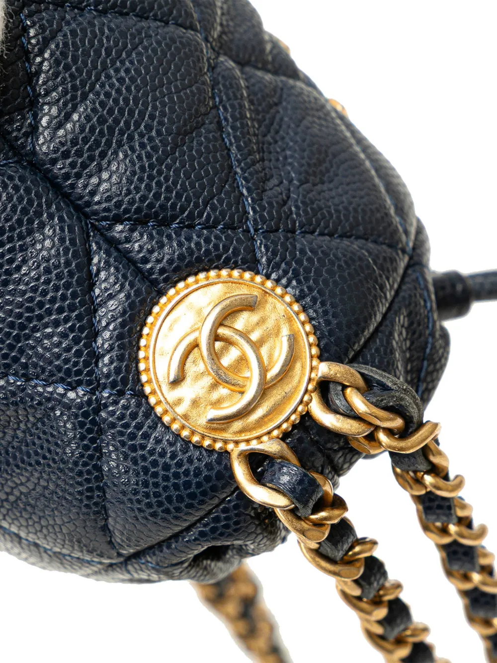 在庫SALE★Chanel Medallion Charms Bucket Bag Caviar Mini CHANEL Pre-Owned 2021-2025 Mini Quilted Caviar Medallion
