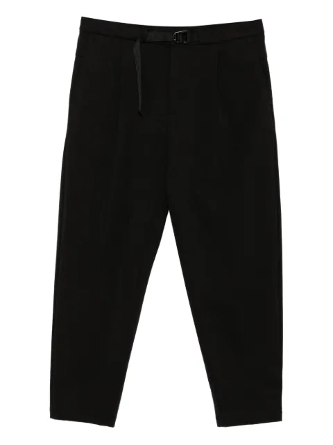CROQUIS pantalones tapered con pinzas