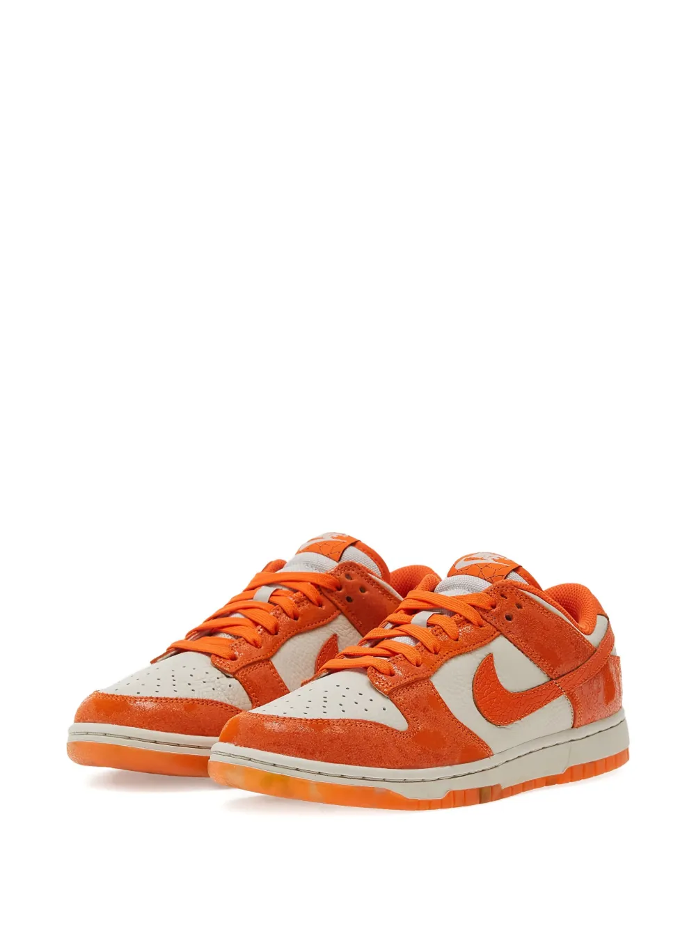 Nike Dunk leather low-top sneakers White