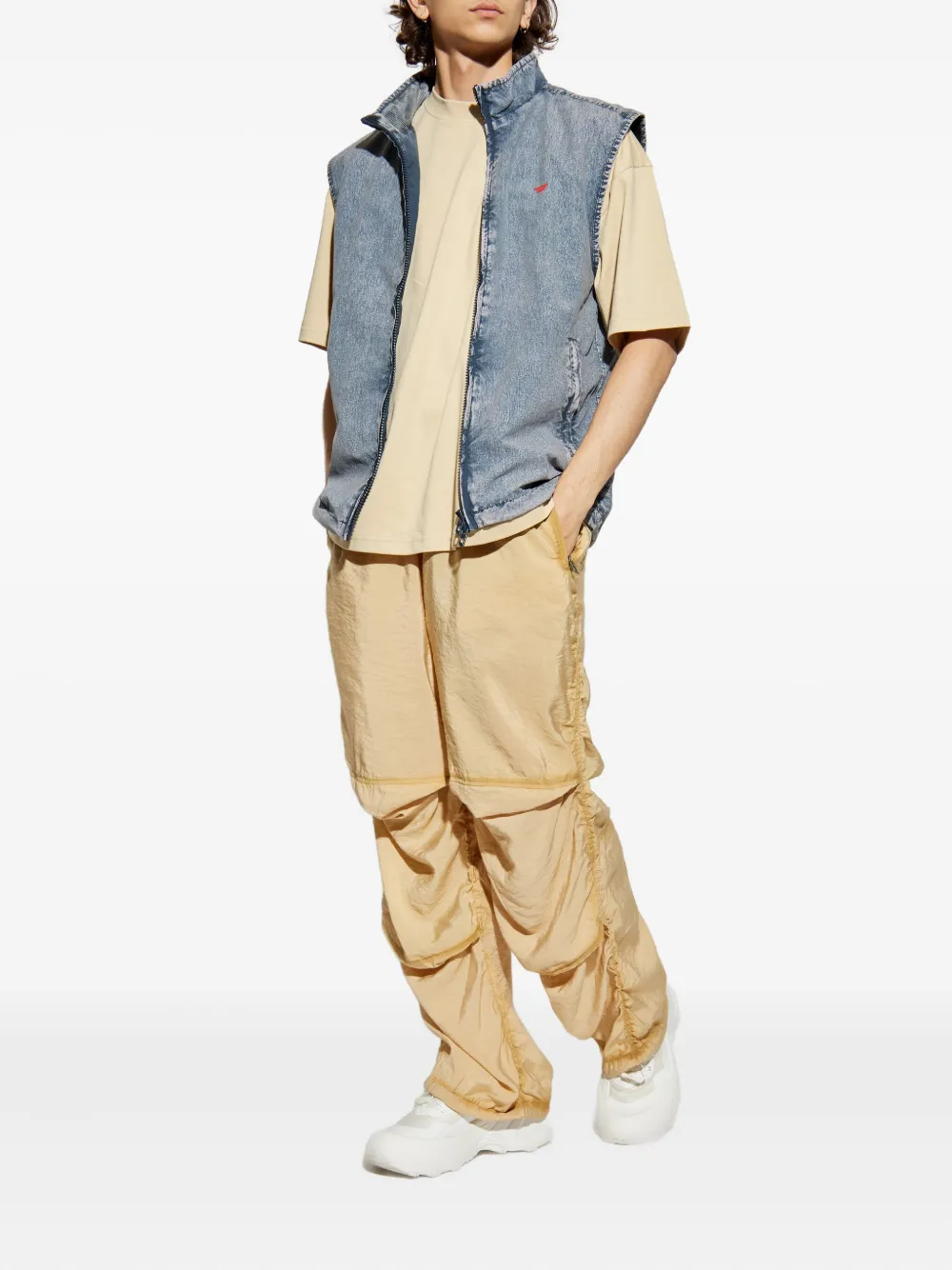 Diesel T-shirt met geborduurd logo Beige