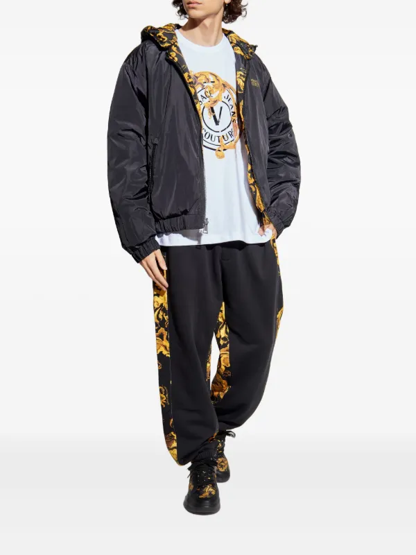 Versace Jeans Couture バロックプリント Tシャツ | ホワイト