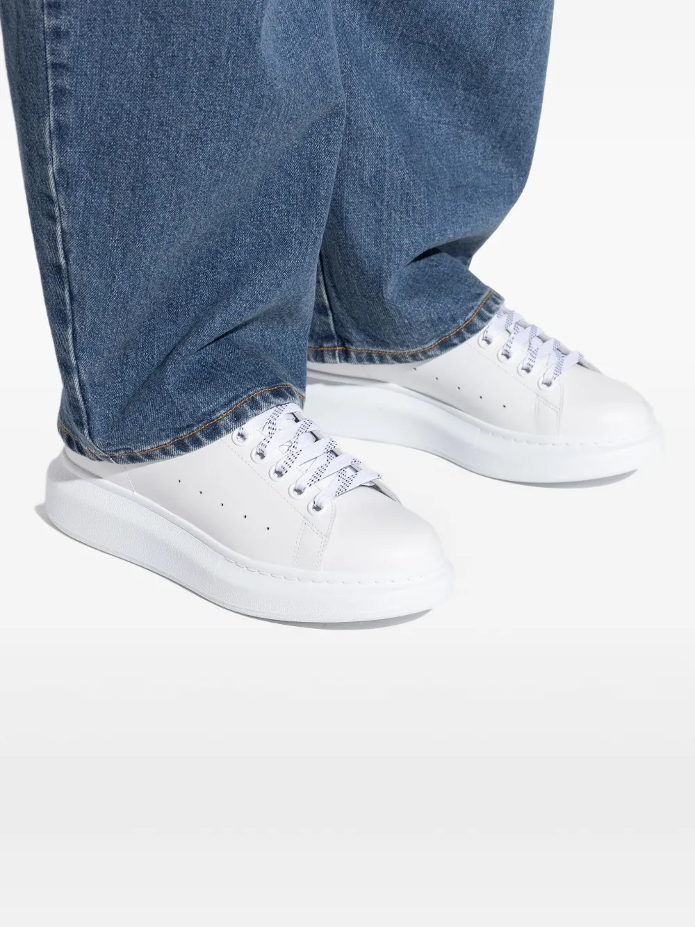 Alexander McQueen Oversized suede-panel sneakers White