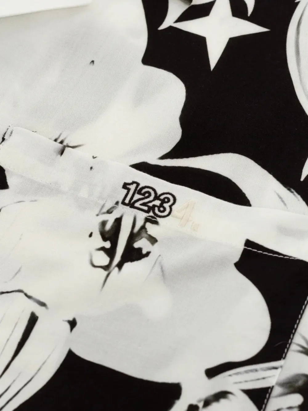 Bldg4 Razor Ss Woven Whisper Floral-print Button-placket Shirt In White