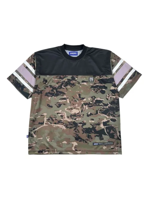 Devástates camouflage-print T-shirt