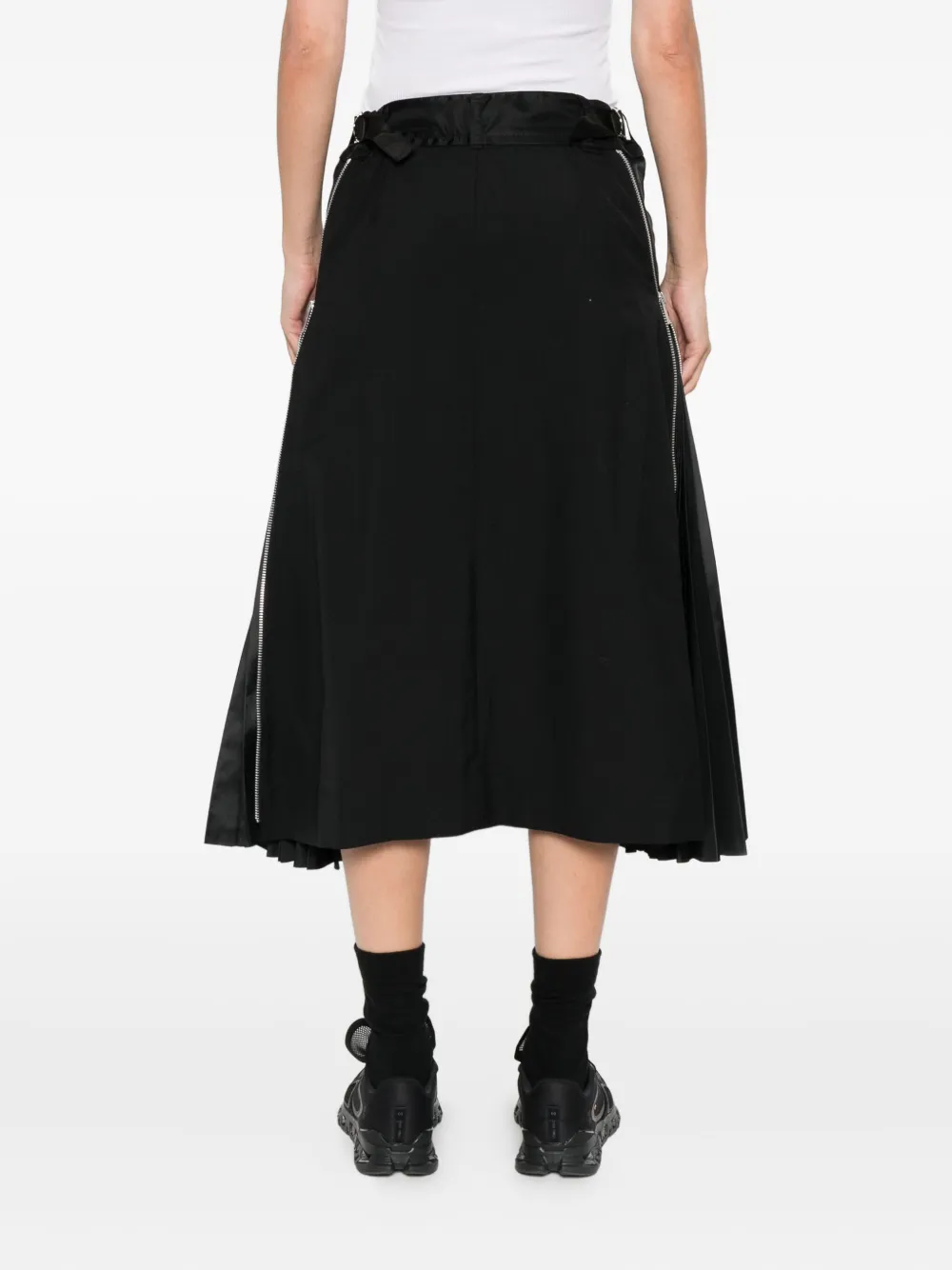 sacai zip-detail pleated skirt Zwart