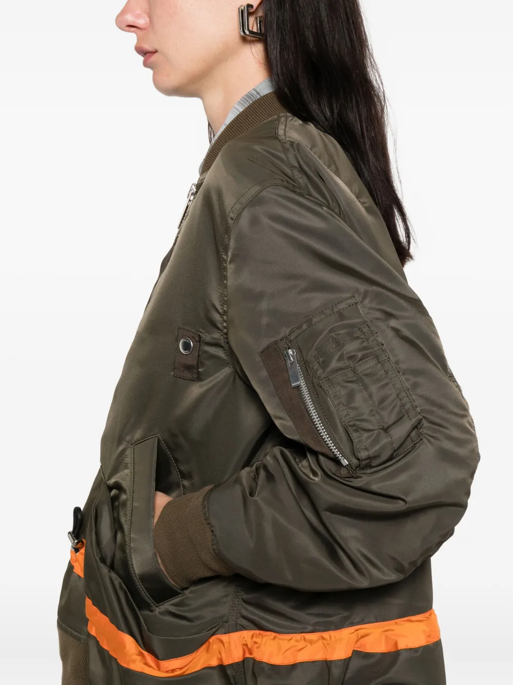 sacai stripe-detail zip-up bomber jacket Bruin