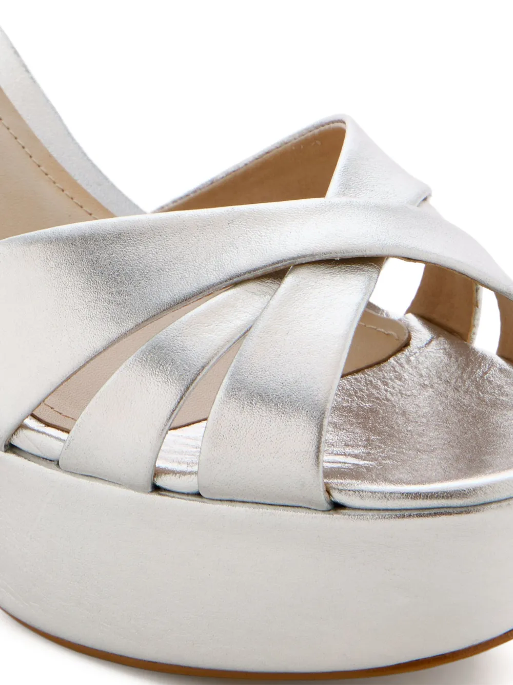 Schutz 105mm sandalen met plateauzool en gekruiste bandjes Zilver