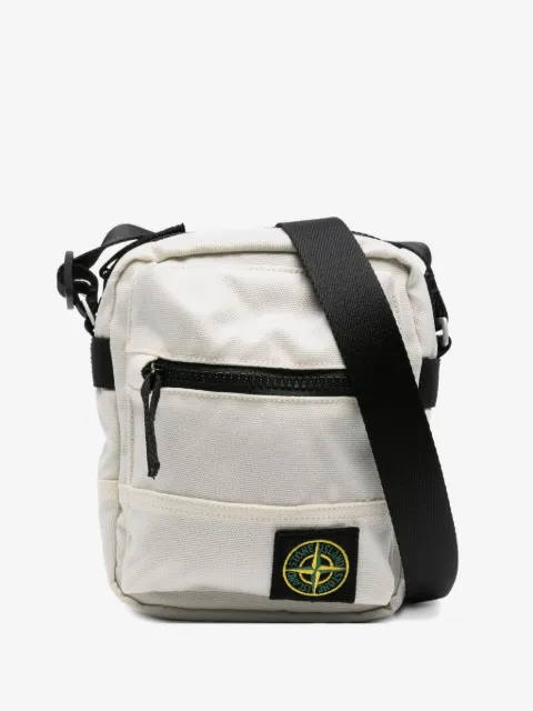 Stone Island mochila tipo mensajero con parche del logo