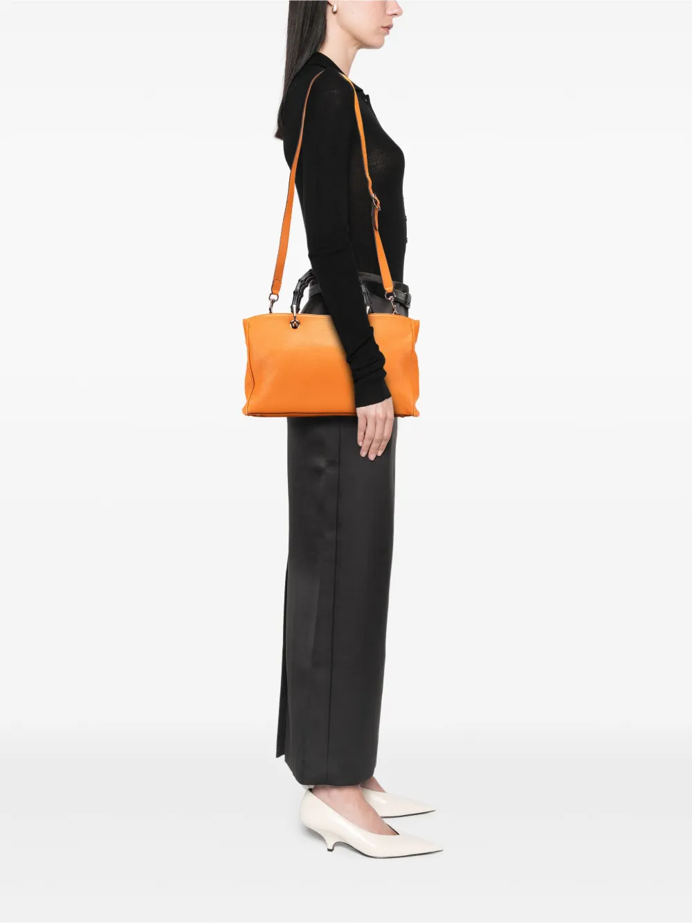 Gucci Pre-Owned 2016-2025 Medium Calfskin Bamboo Shopper satchel | Pre-Owned | Image 2